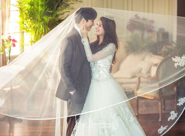 ウェディングドレス　韓国　ドレス　前撮り　フォト　結婚式　ロケーションフォト 韓国ドレス撮影！ | デコルテフォトグラフィー | 前撮り・フォト