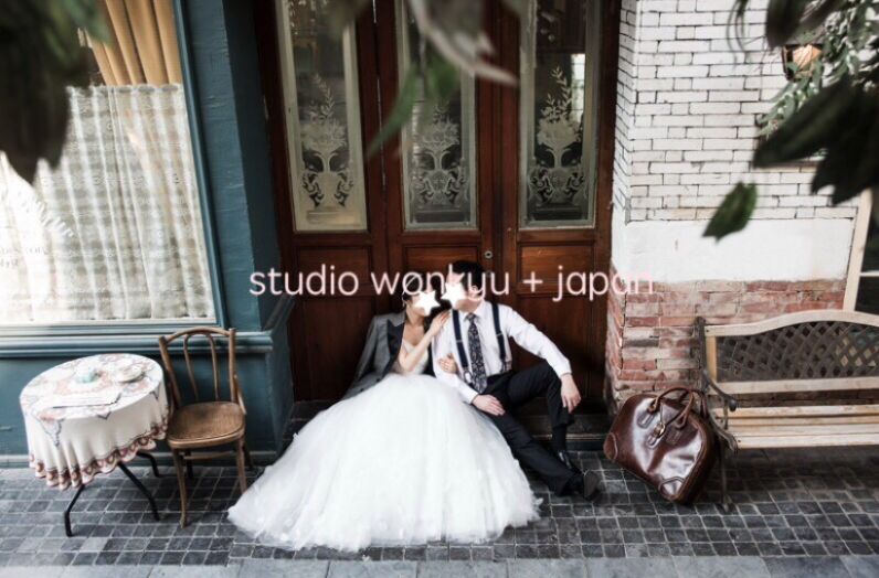 ただいま撮影中 お隣にはあの有名人 芸能人も利用するメイクショップで素敵に変身 Masterpiece Lux 韓国フォトウェディング情報館