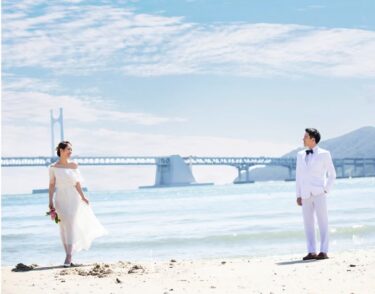 【撮影レポート】ビーチをバックにお姫様抱っこ♡フォトウェディングの街釜山で憧れの韓フォト撮影♪(Luna Studio)
