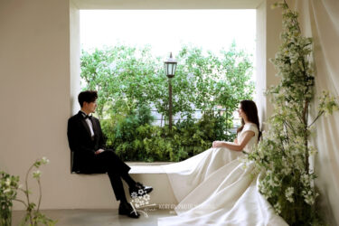 MAY Studio | 個性的な韓国ウェディングドレスが素敵♡ ソウル MAY Studioで撮影されたお二人の写真紹介