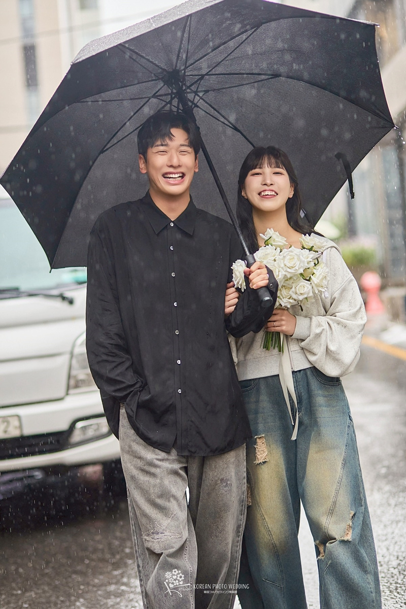 雨でも安心な韓国フォトウェディング新婦様のロケ撮影実体験