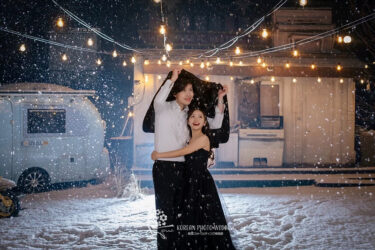 真冬の撮影ガイド  |  冬でも海で撮影可能＆雪フォトで幻想的な一枚 前撮り実例と準備ポイント