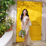 新婦　黄色ドア　ガーデン