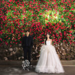 バラの背景　新郎新婦　韓億フォトウェディング